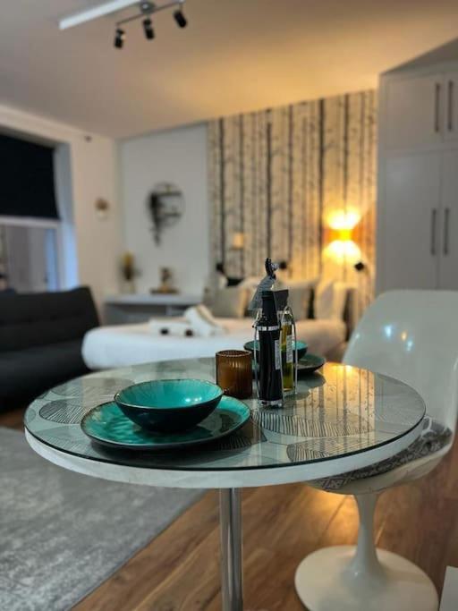 Tree Studio Apartment Barbican F3 Лондон Екстериор снимка